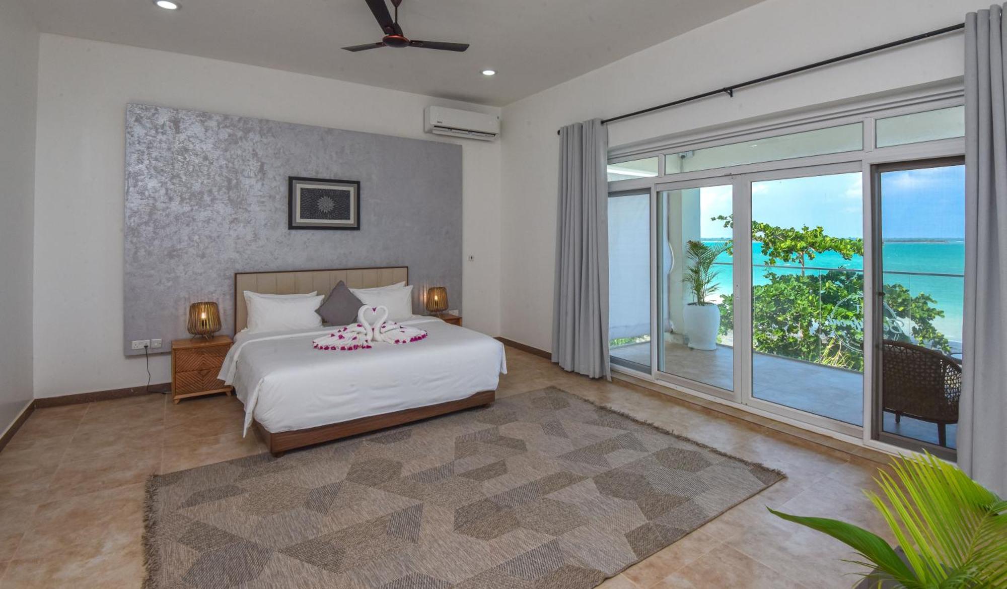 Zanzibar Dt Beachfront Villa Mkunguni Экстерьер фото